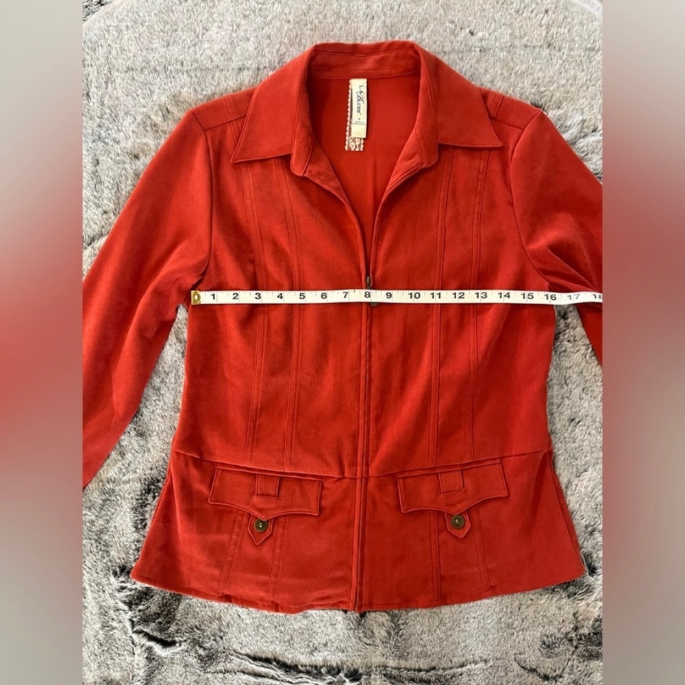 Autumn Rust Orange Zip Up Suede Blazer
Jacket size Small EUC, Pockets Vintage - Picture 9 of 13